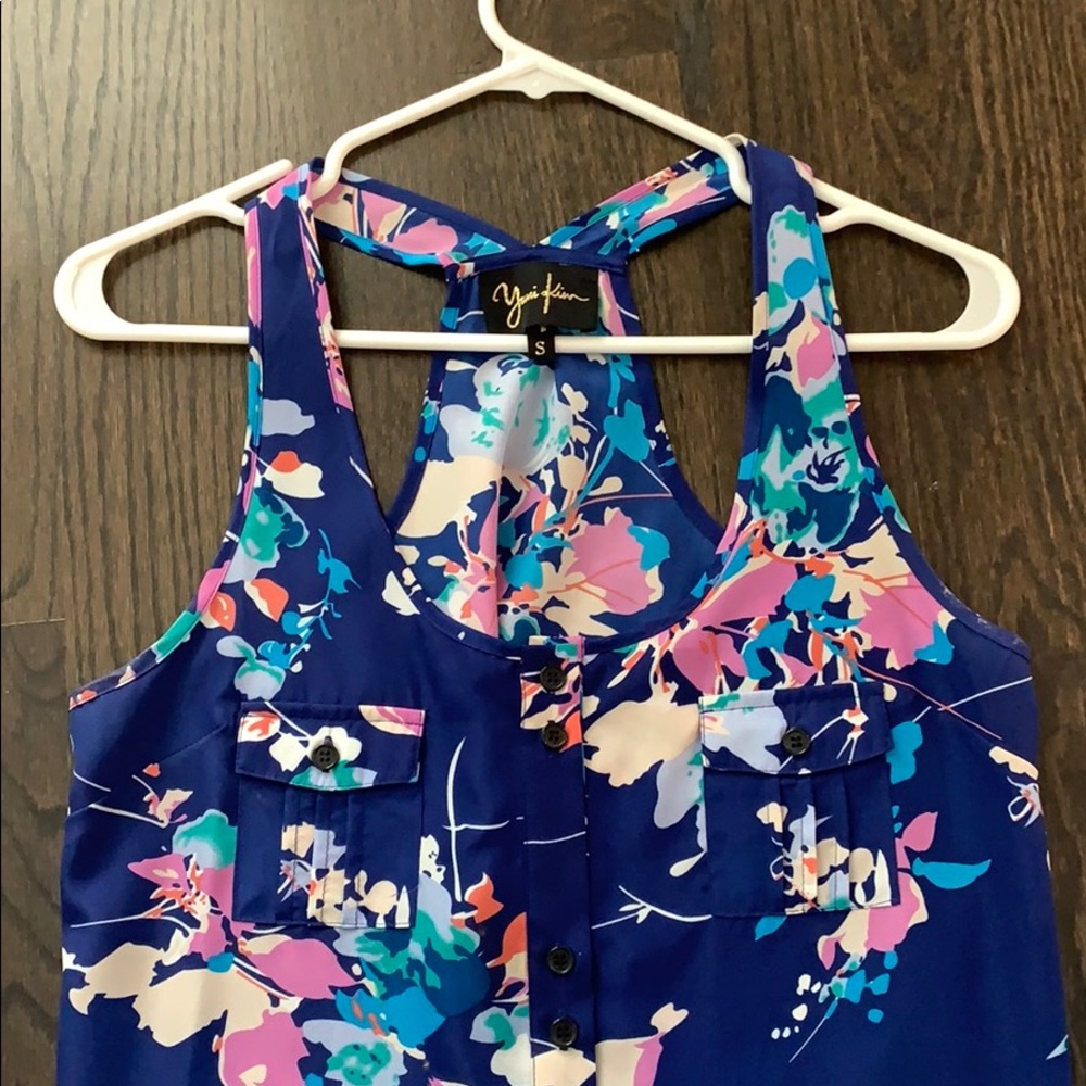 Colorful Flower top - Picture 2 of 3